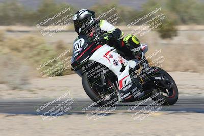 media/Nov-01-2025-CVMA (Sat) [[fc0f7531b8]]/Race 7-Formula Twins-Formula 40 UL/